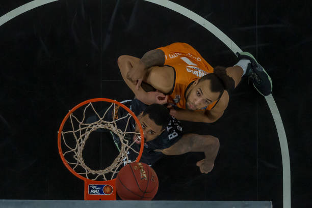 助劳塔罗更 助劳塔罗更